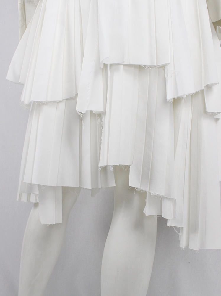 A.F. Vandevorst white layered skirt with multiple pleated panels