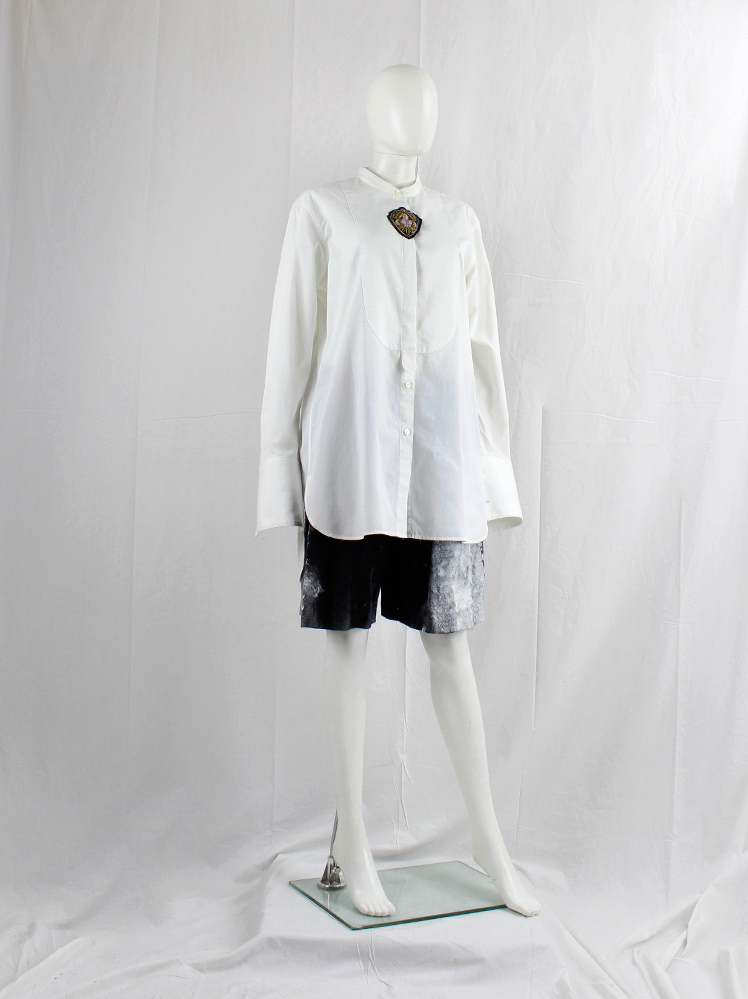 Dries Van Noten white oversized shirt with embroidered crest