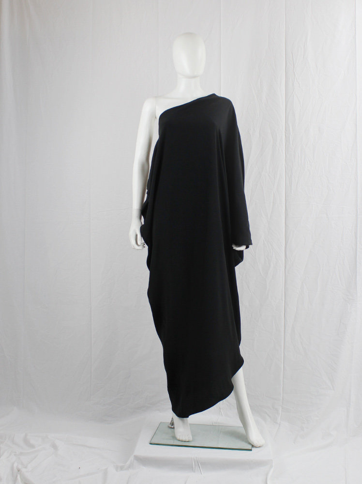 Maison Martin Margiela 1 black one shoulder maxi dress with Maison Martin Margiela 1 black one shoulder maxi dress with
