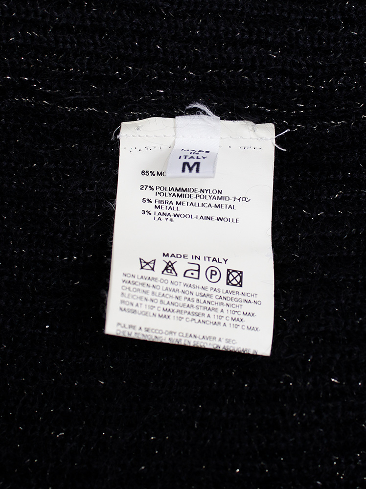 archive Maison Martin Margiela black knit bolero with oversized Modèle déposé label fall 2004 (17)