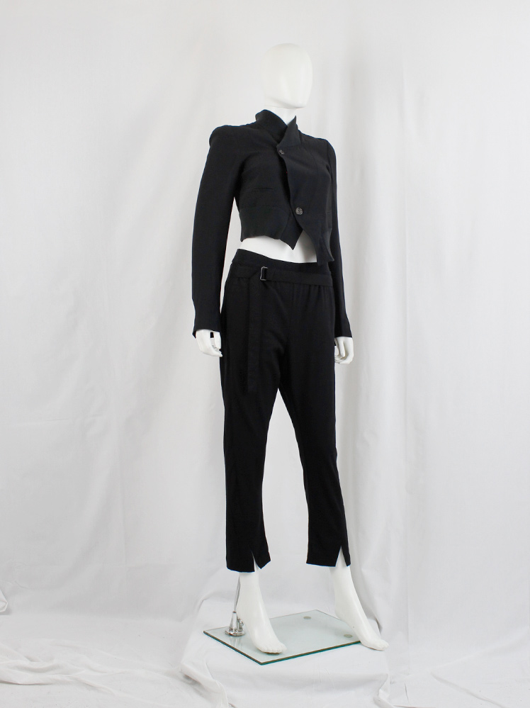 【芸術品！】ANN DEMEULEMEESTERボレロジャケット Ann Demeulemeester black asymmetric cropped bomber jacket
