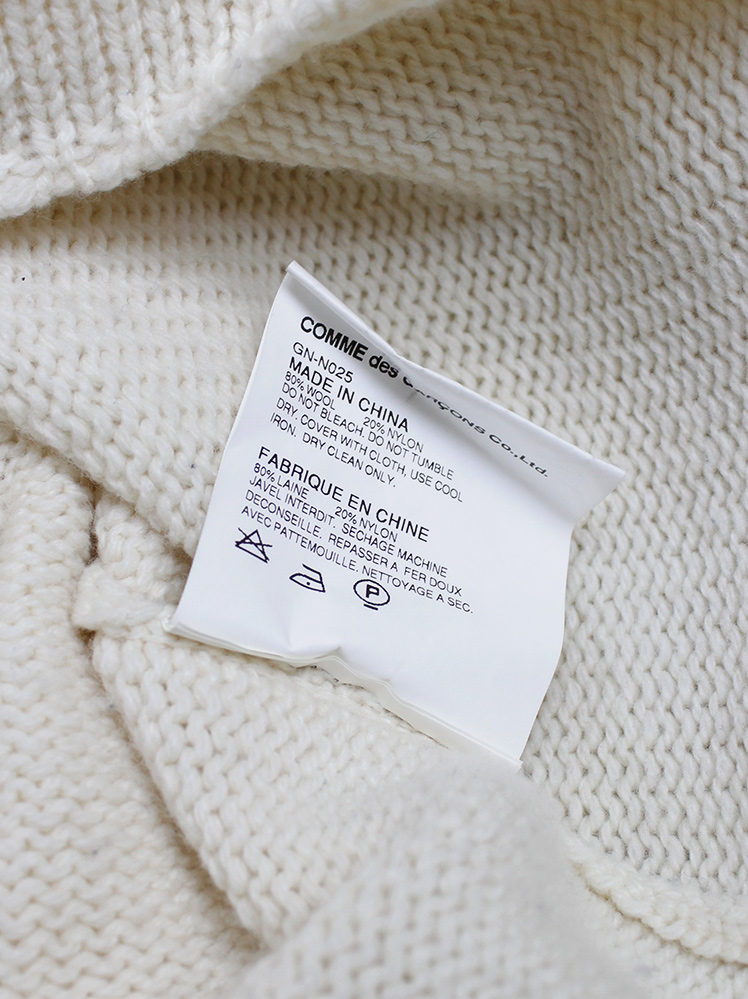 Comme des Garçons cream cable knit jumper with oversized Comme des Garçons cream cable knit jumper with oversized