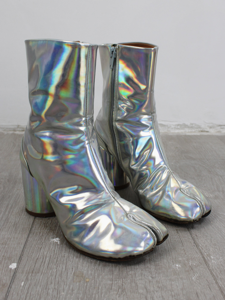 Maison Martin Margiela silver holographic tabi boots (36 Maison Martin Margiela silver holographic tabi boots (36