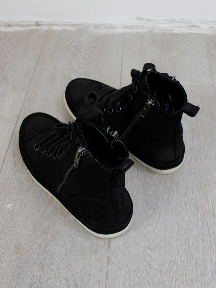 ANN DEMEULEMEESTER スウェット rick owens Ann Demeulemeester black suede high-top sneakers with cream