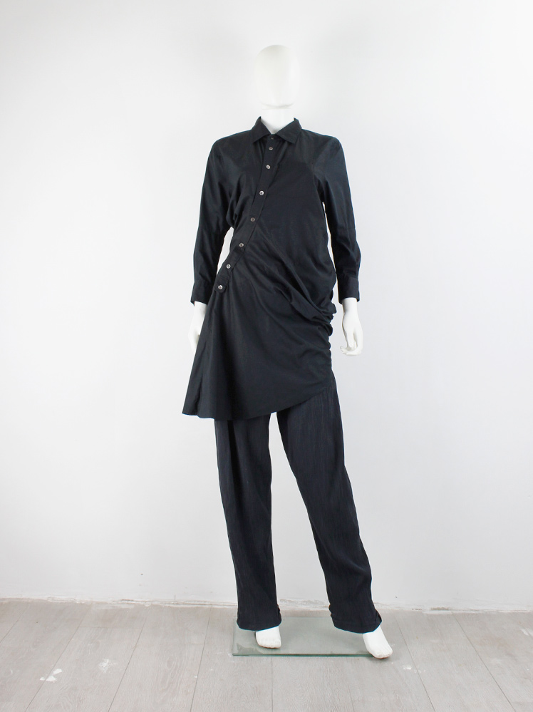 黒田坊　0507 Junya Watanabe black forward curved shirt with back cowl