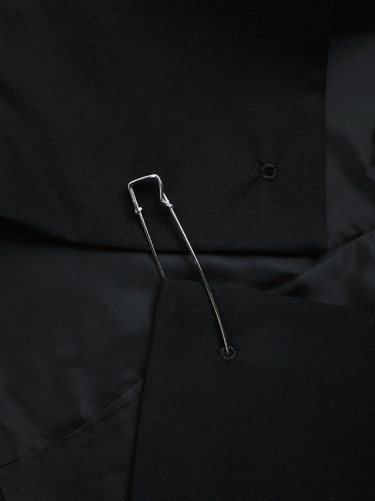 Limi Feu black cropped blazer with safety pin closure — fall