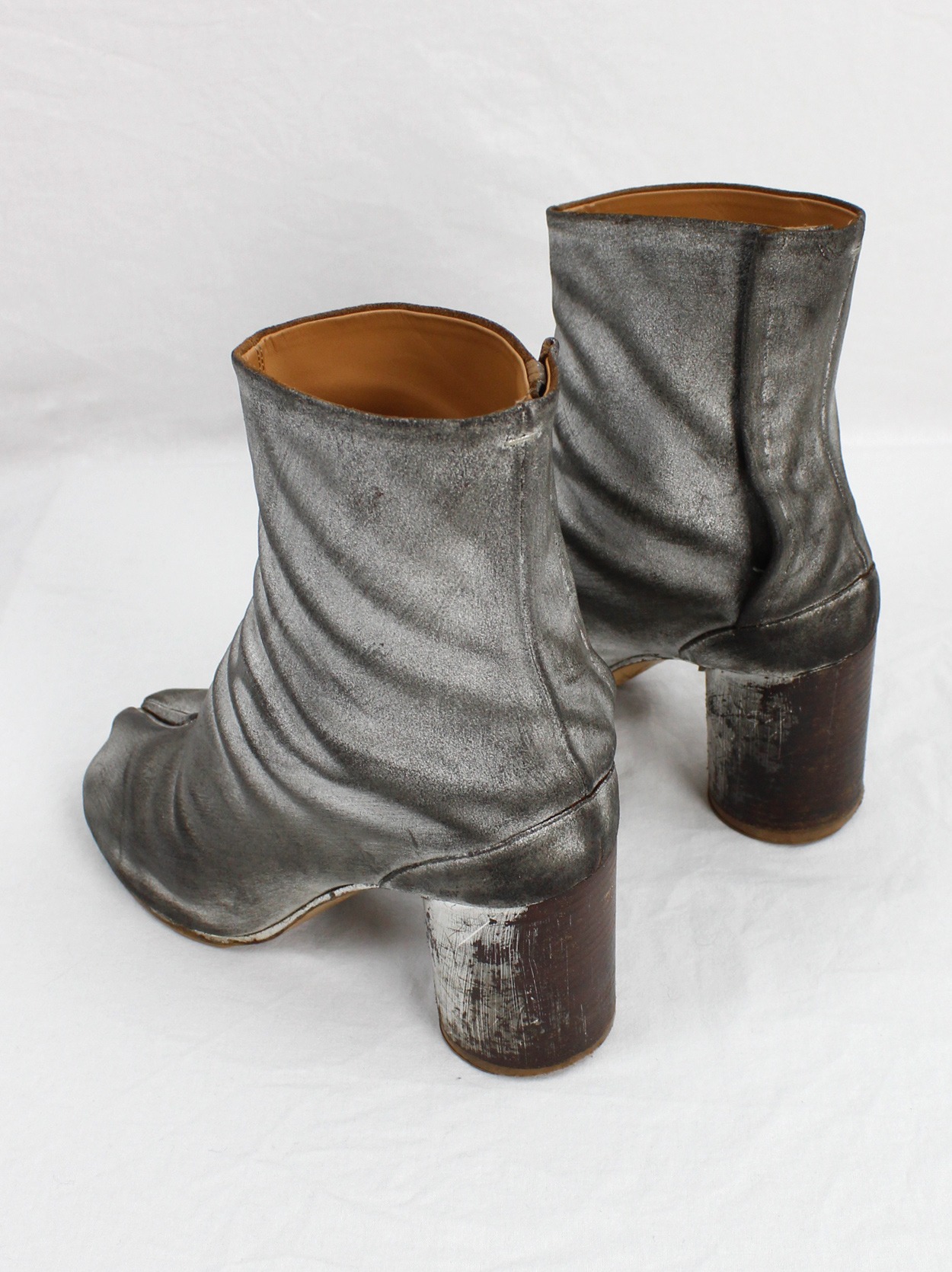 Maison Margiela silver spraypainted tabi boots with silver 