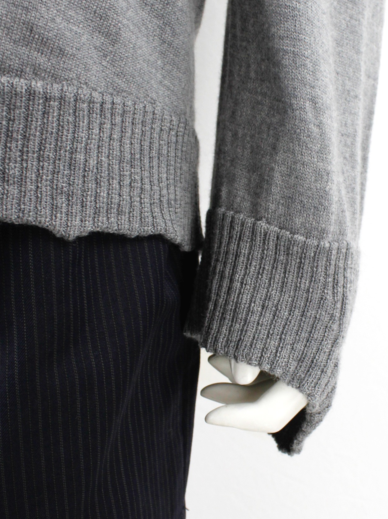 Maison Martin Margiela grey stretched out cardigan with off 