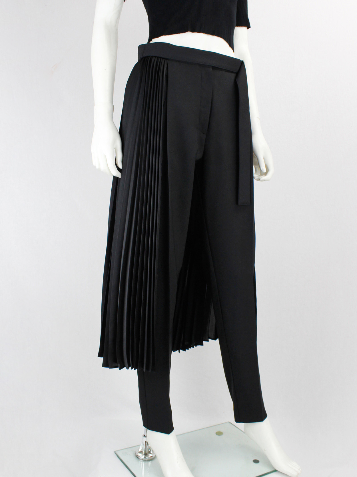 パンツ Chika Kisada Tullepants Black Chika Kisada black tailored pants with accordeon pleated half