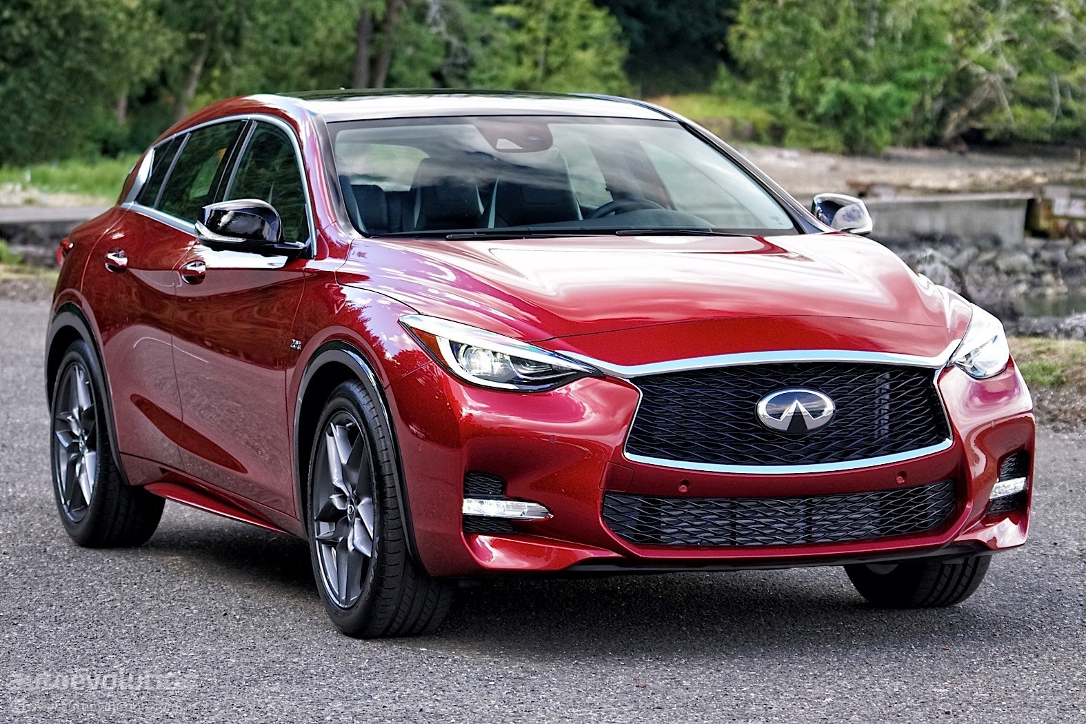 Инфиник 30 про. Инфинити qx30 2021. Infiniti qx30 2019. Инфинити qx30 красная. Infiniti qx30 2017.