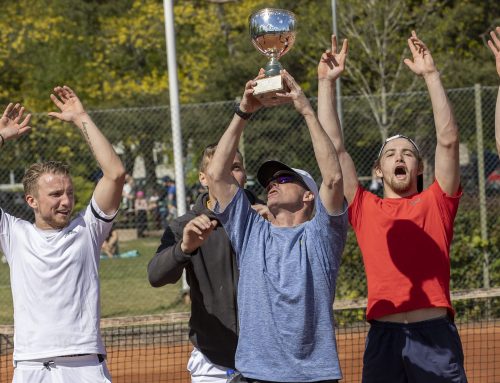 Succéstart för nya mot gamla A-laget