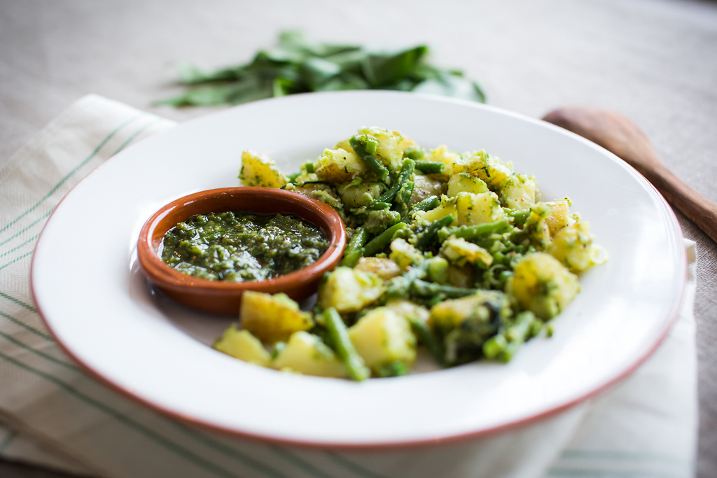 Potatis- och ramslökssallad. Foto: Torbjörn Lagerwall