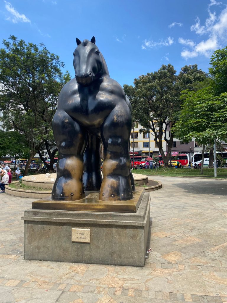 Botero Pferdeskulptur