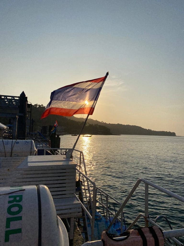 Koh Phi Phi tauchen - Tauchschule