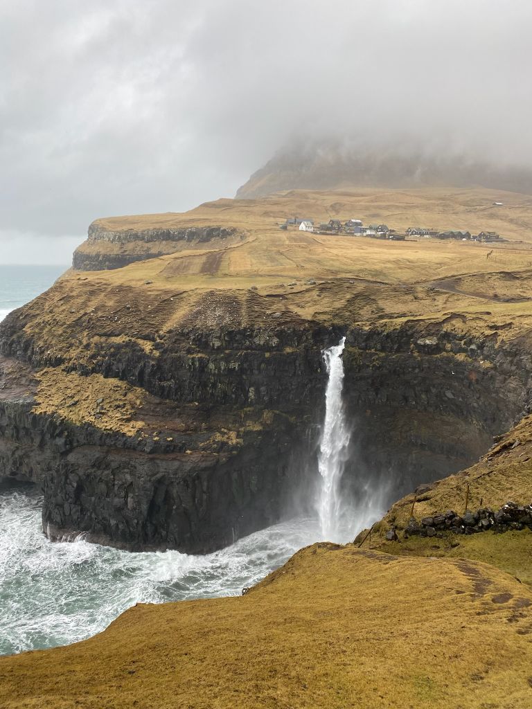 Múlafossur Wasserfall