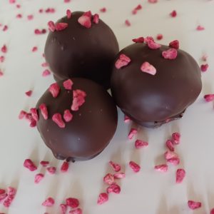 Raspberry-Marzipan bonbon