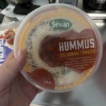 sevan-hummus-soltorkade-tomater