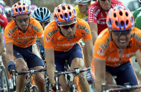 Euskadi Euskatel Iban Mayo and his teammates