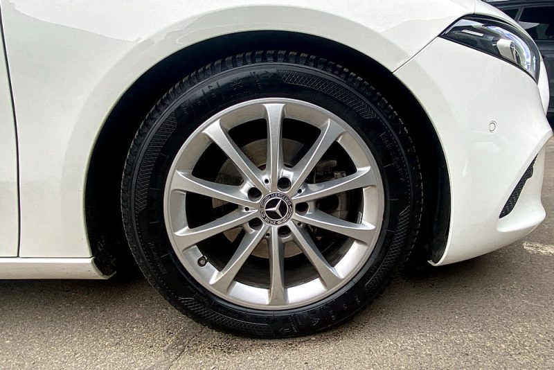 MERCEDES-BENZ CLASSE A 180d Progressive Line 116ch 