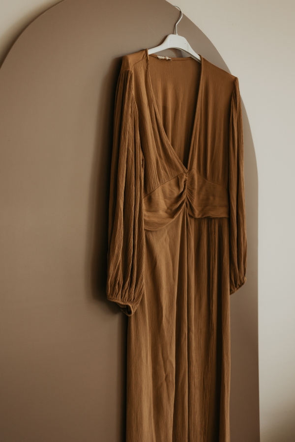 Hera Split Dress - Caramel