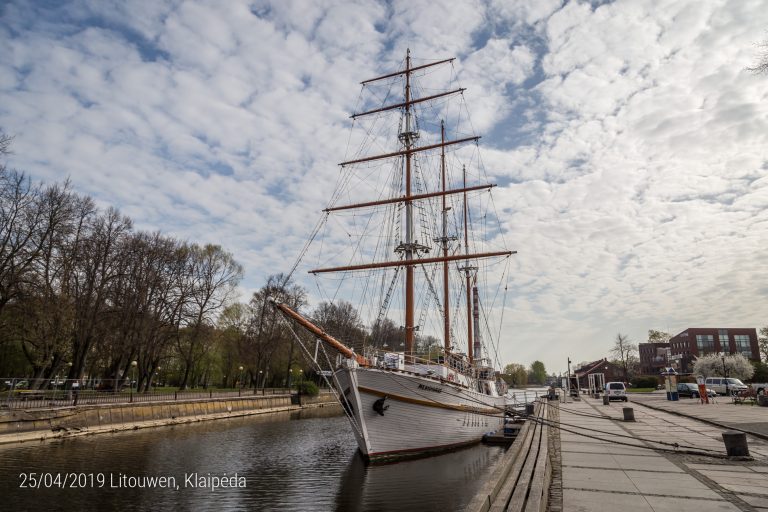 Het zeilschip Meridians, het symbool van Litouwen.