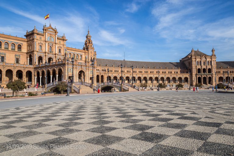 Sevilla, Plaza de España