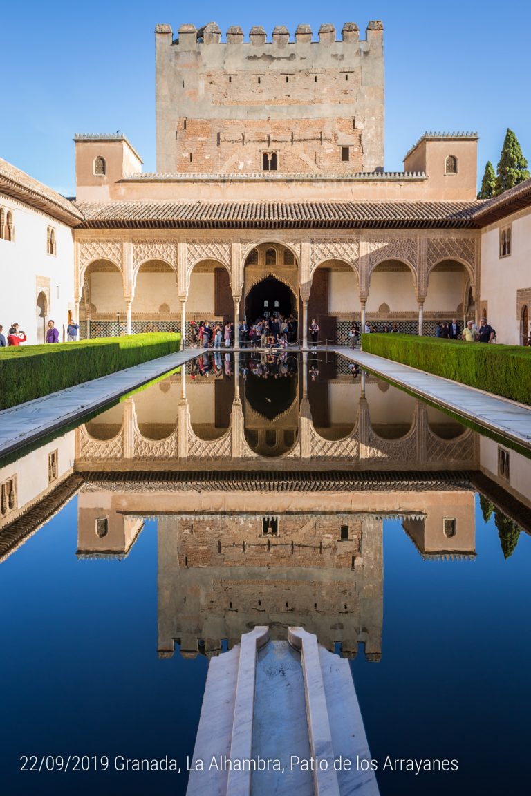 Granada, La Alhambra, Patio de los Arrayanes