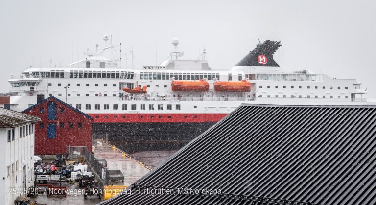 Op  13/02/2018 kwamen we hier terug met de MS Nordkapp van Hurtigruten