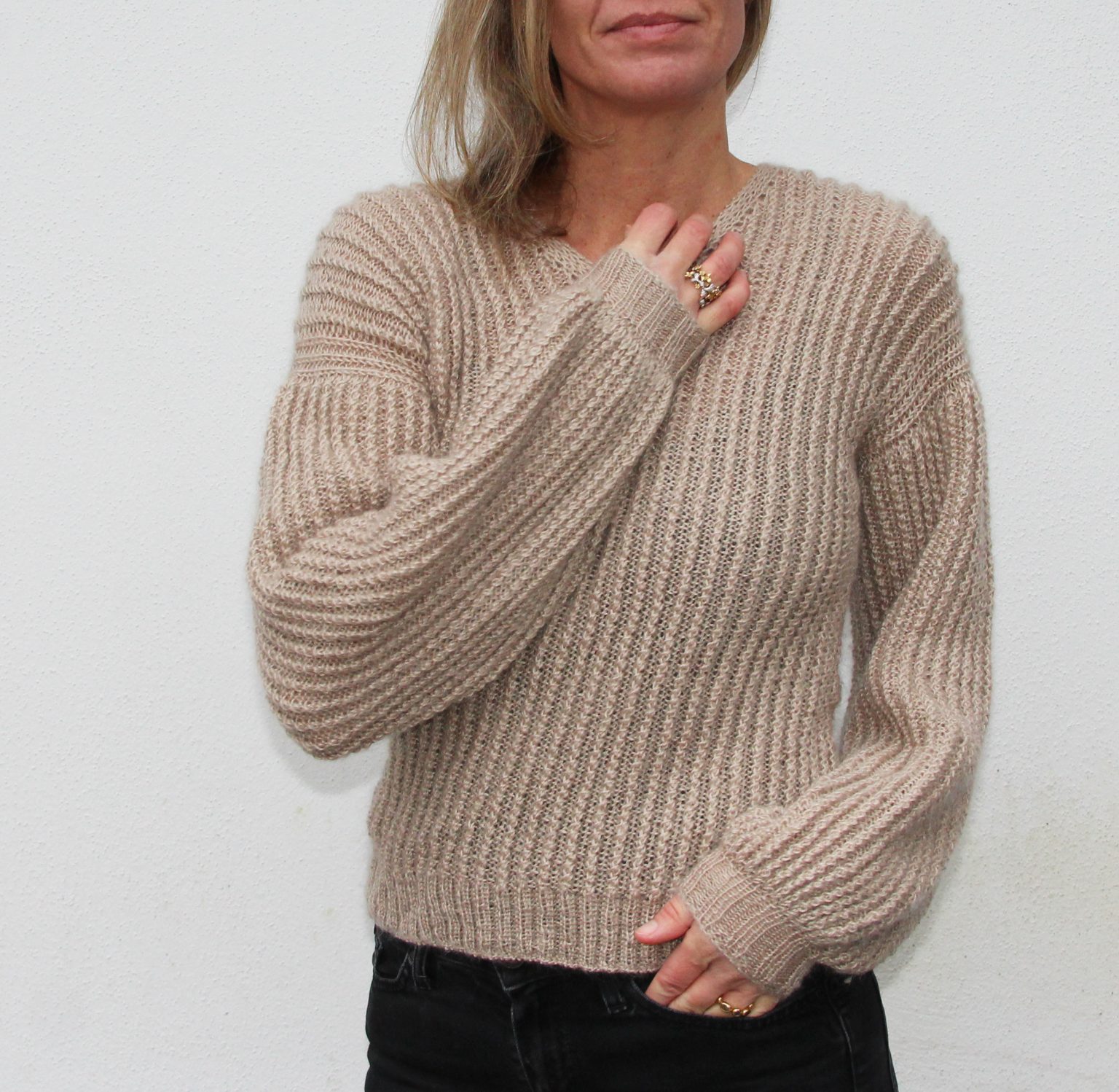 VesterbyCrea.No.23 knitting pattern | Slipover & Sweater in one pattern