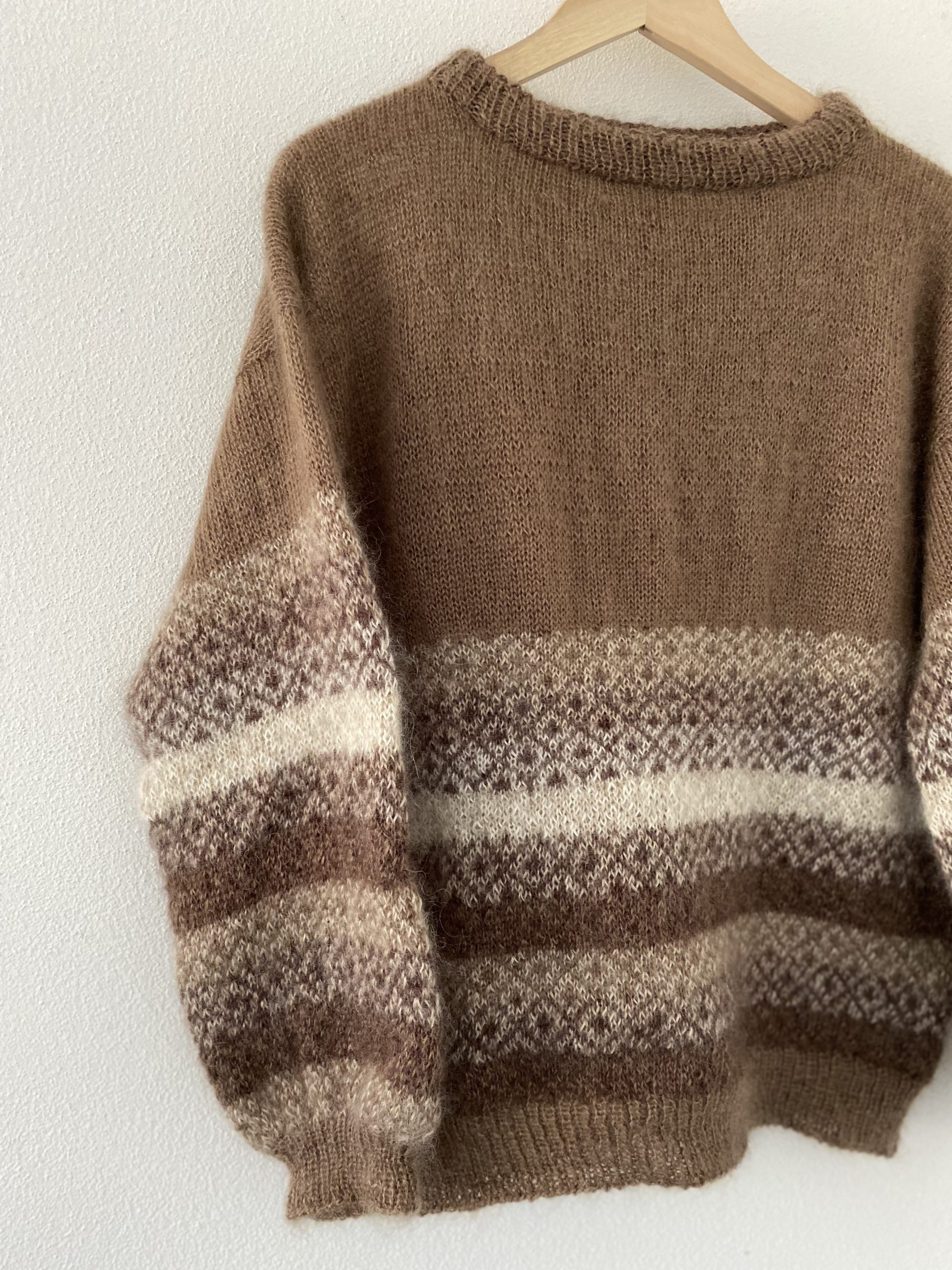 Strikkeoppskrift for menn | VesterbyCrea.Man.01 | Sweater for menn