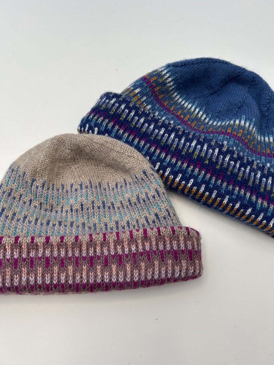 VesterbyCrea Beanie.44 - Dansk