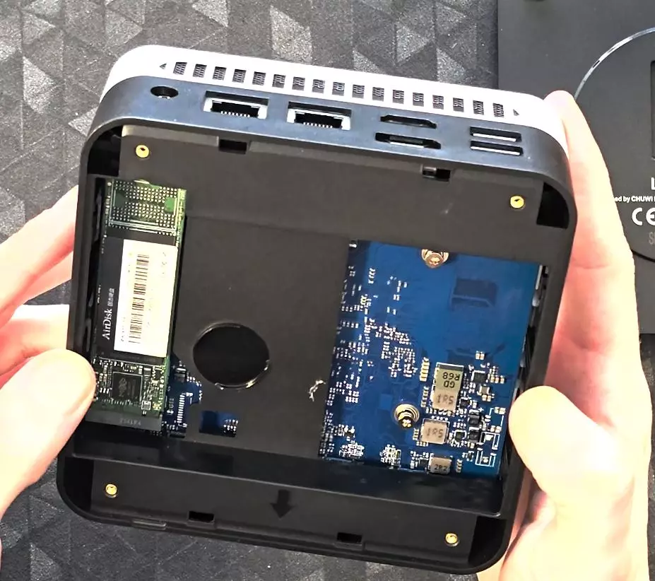 Testbericht Chuwi Lark Box X - Innenleben (Aufgeschraubt)