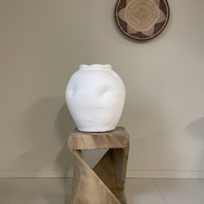 Hvit bulkete vase