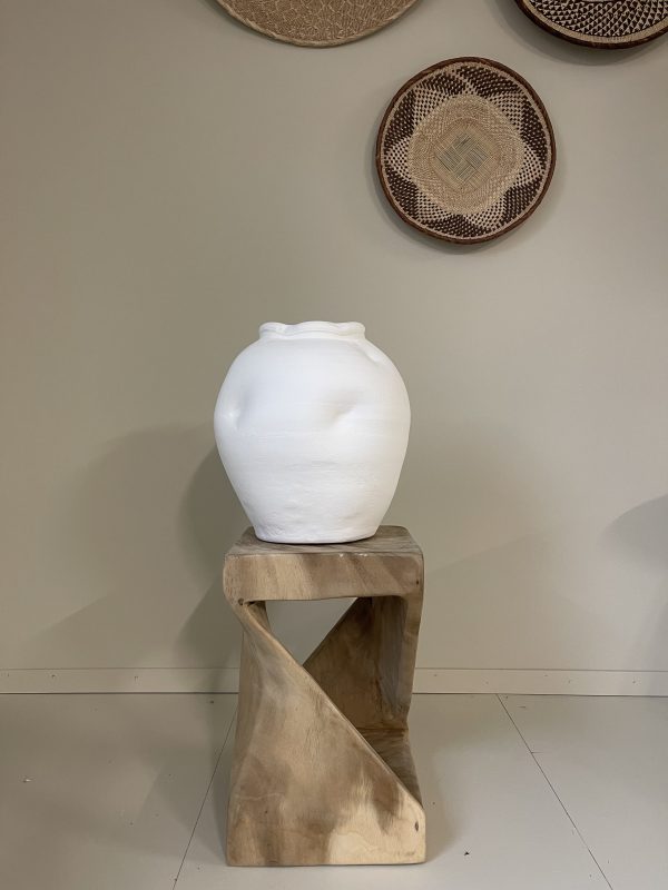 Hvit bulkete vase