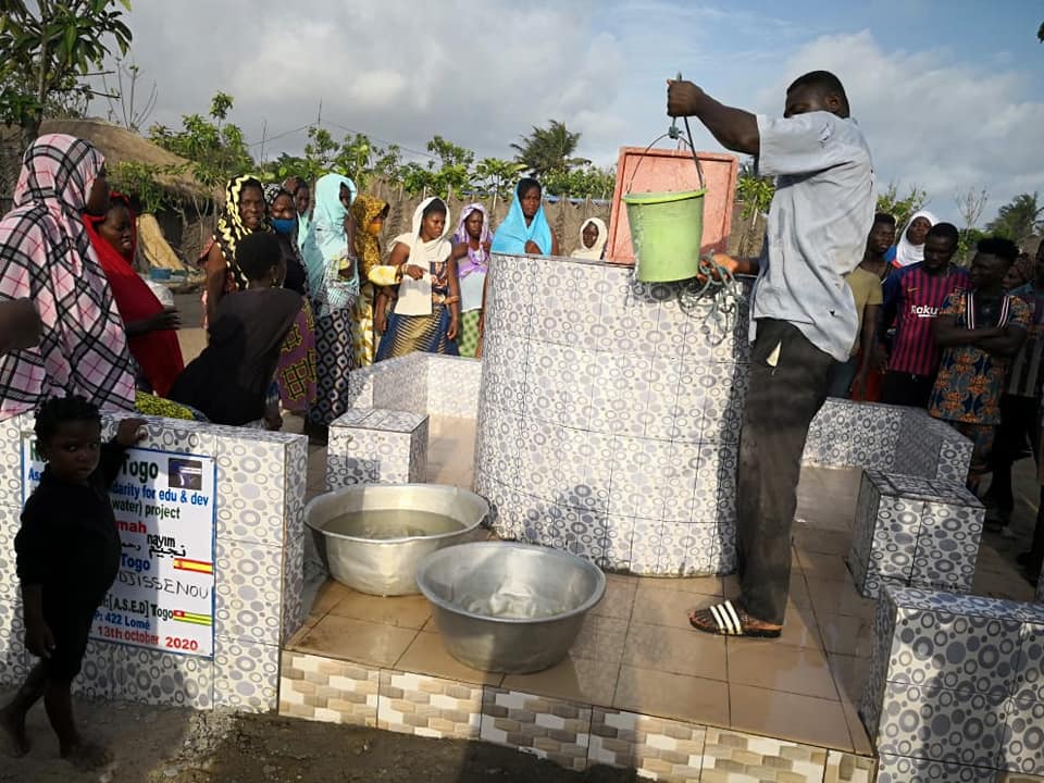 pozo en Adjigémé, Togo. 