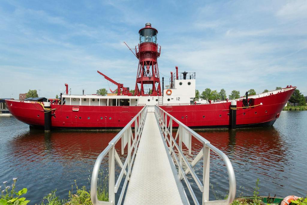 Forslag til bådophold: Lightship Amsterdam