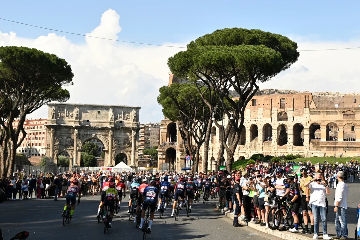 Giro d’Italia 2024 slutter ved Colosseum i Den Evige Stad