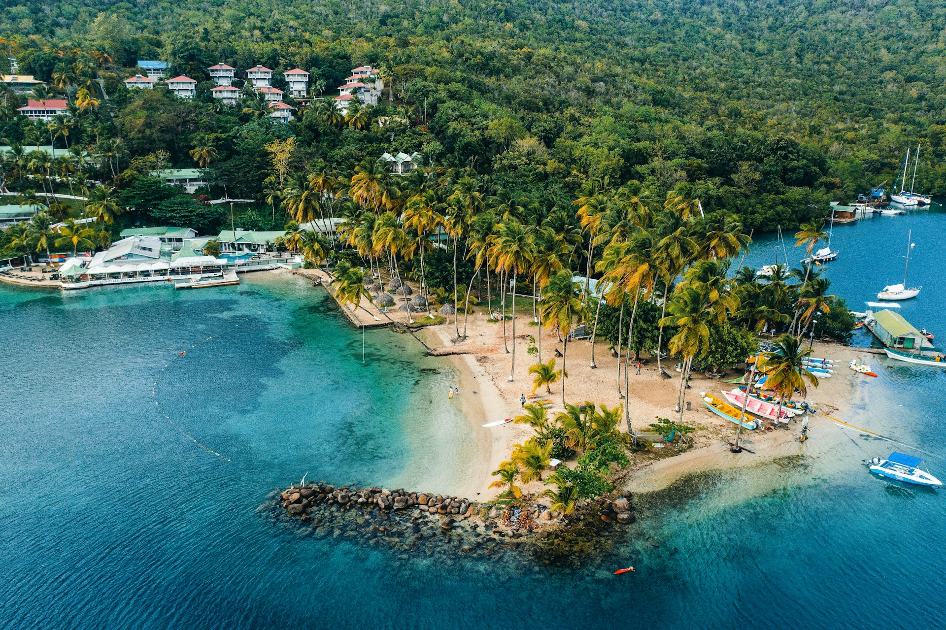 Rejsemål til hvid januar: Saint Lucia i Caribien - VilGerneLeve.dk ...