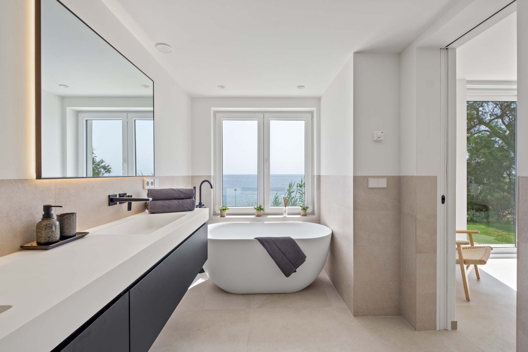 Villa Karma bedroom
