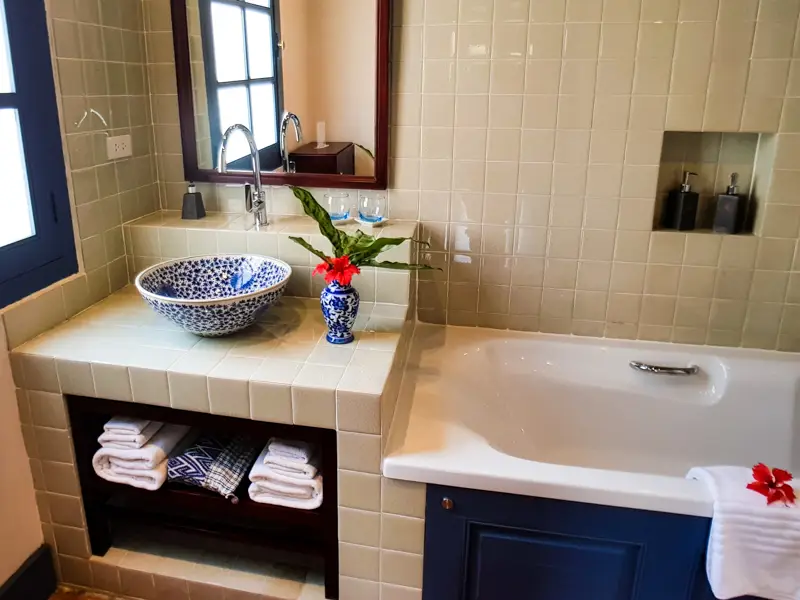 Tradition deluxe room, Blue House - Villa Maydou Boutique Hotel, Luang Prabang
