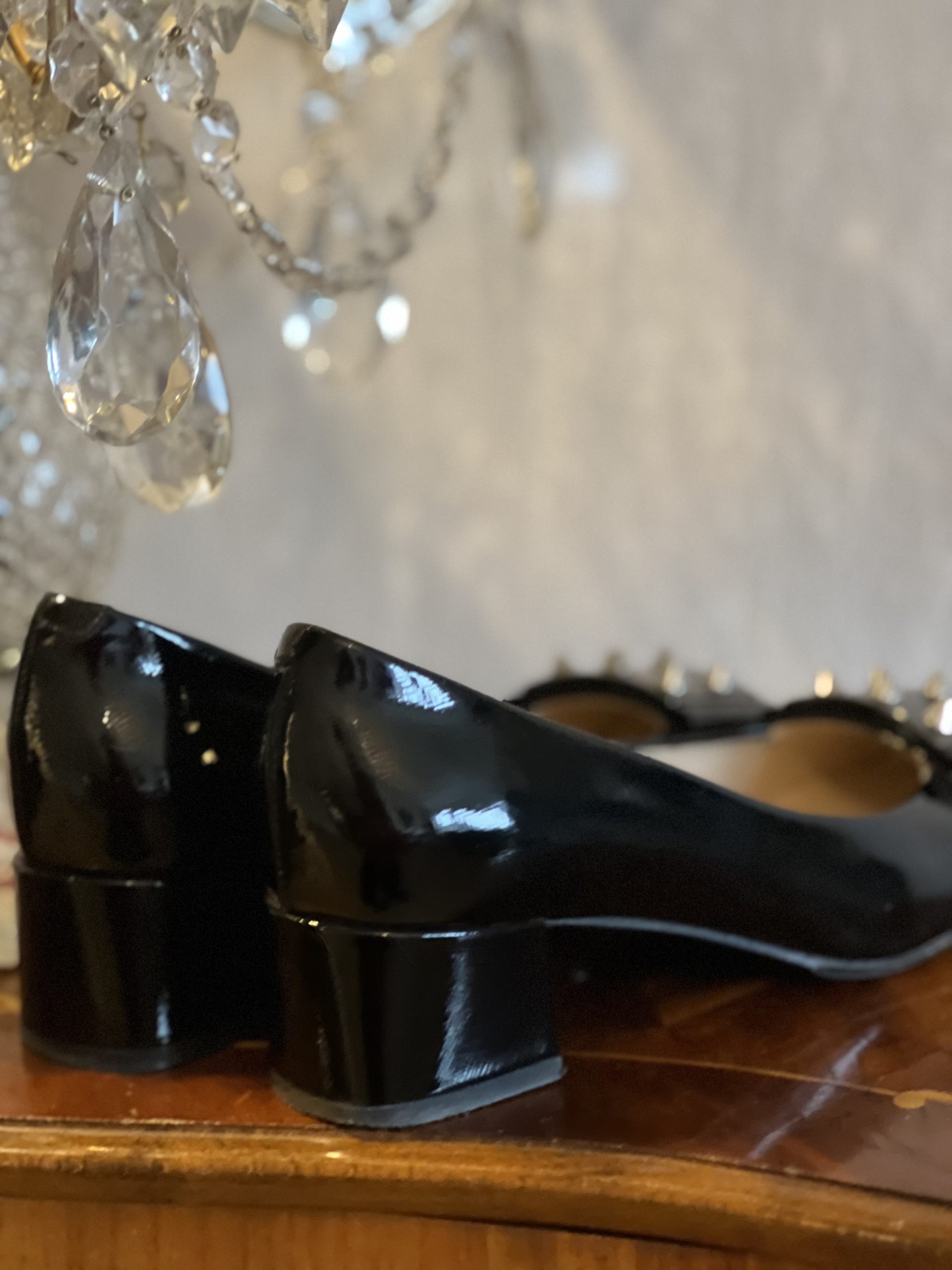 Svarta eleganta lackade skor – Vilmas vintage