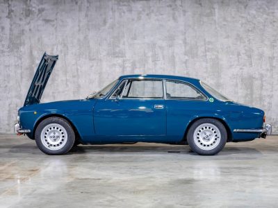 Alfa Romeo 1750 GTV