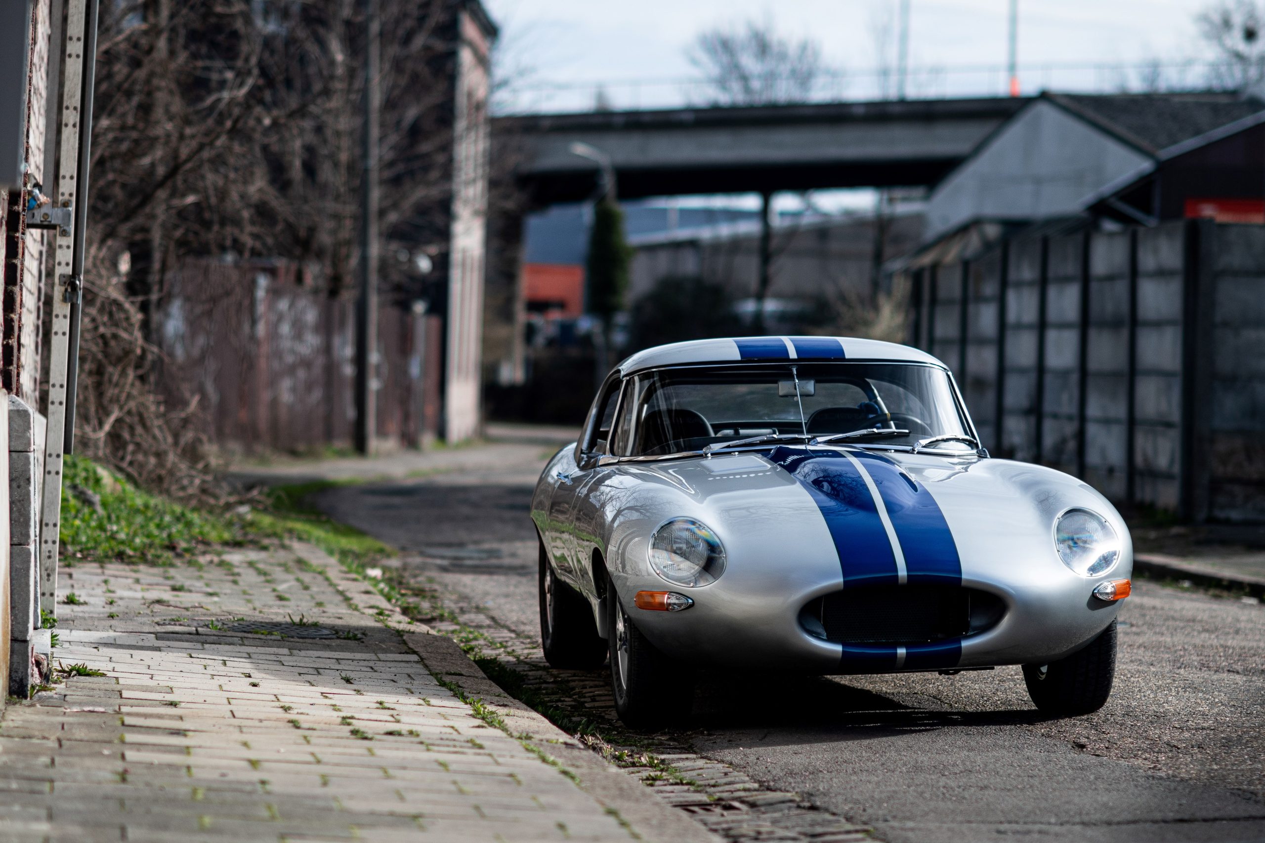 E-Type Series 1 Lightweight look