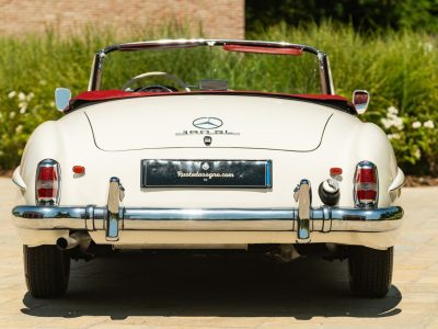 1959 MERCEDES-BENZ 190 SL