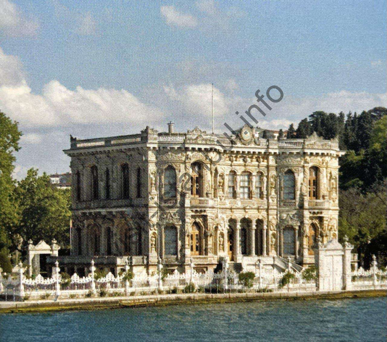 Дворец Кючюксу в Стамбуле