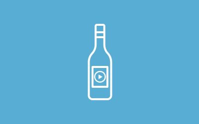 Diseño de Etiqueta de Vino Transmedia: Fusionando Creatividad y Experiencias Sensoriales