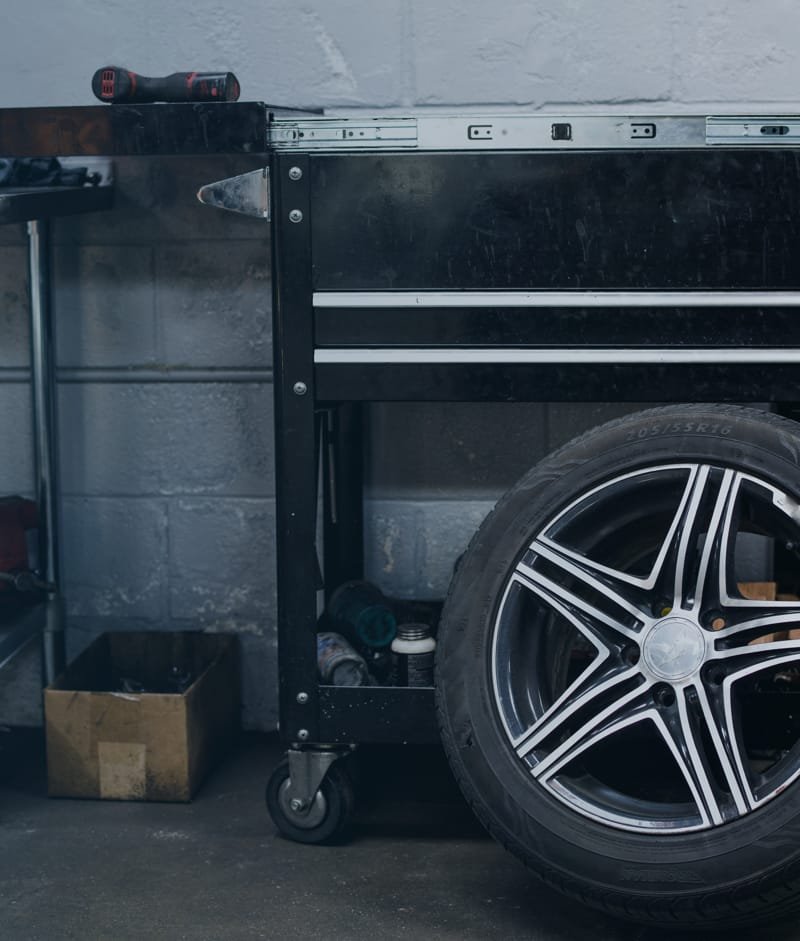 car repair garage for accidents - vivid claims