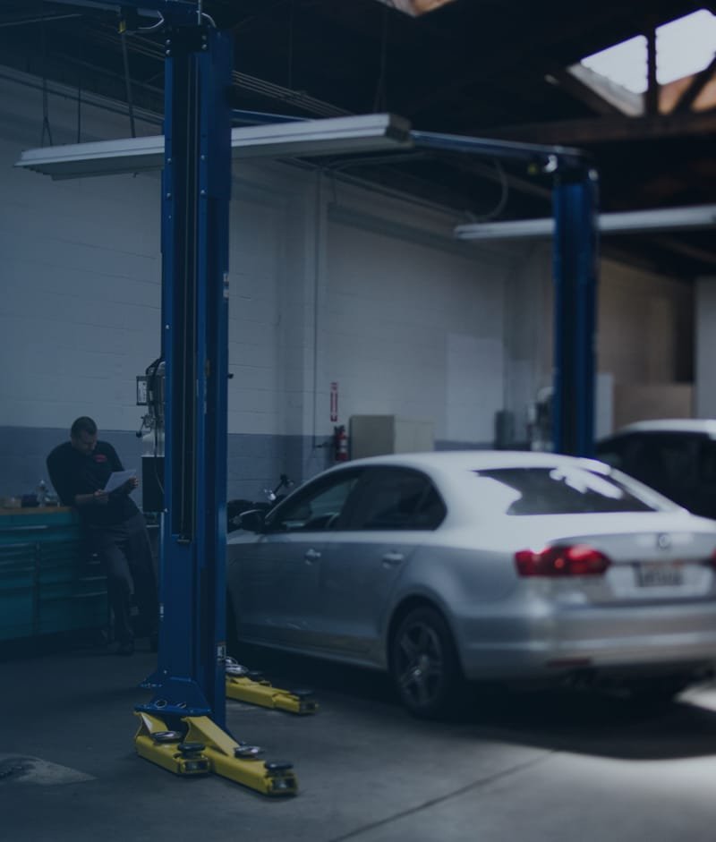 approved bodyshop garage for repair vivid claims