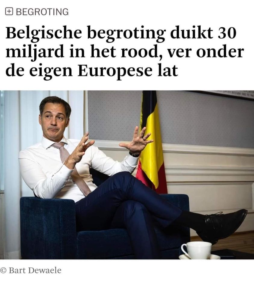 Kan een afbeelding zijn van 1 persoon en de tekst 'BEGROTING Belgische begroting duikt 30 miljard in het rood, ver onder de eigen Europese lat © Bart Dewaele'