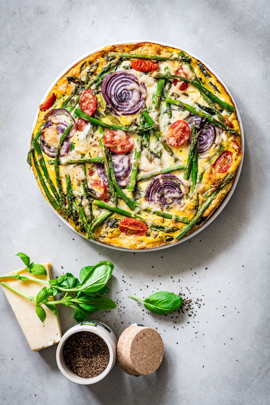 quiche met gehakt en aspergetip